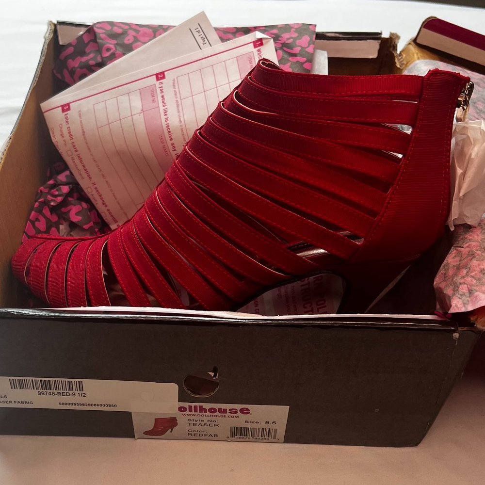 Dollhouse Ankle Bootie Stiletto Heels in Red - US 8.5